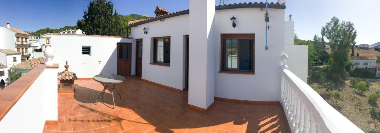 Casa De Teones Guest House Монтекорто Екстериор снимка
